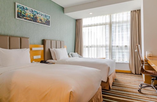 Weiyang Hotel | Holiday Inn Express Xi'an North by IHG