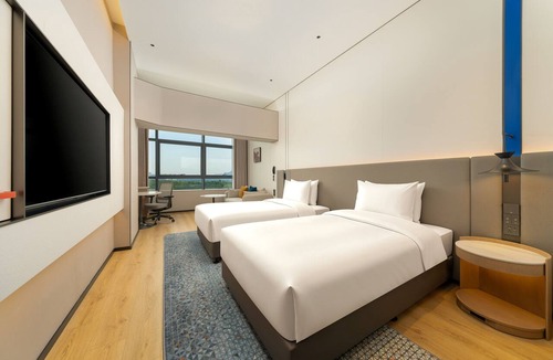 Yuanyang County Hotel | Holiday Inn Express Xinxiang Pingyuan New Area By Ihg