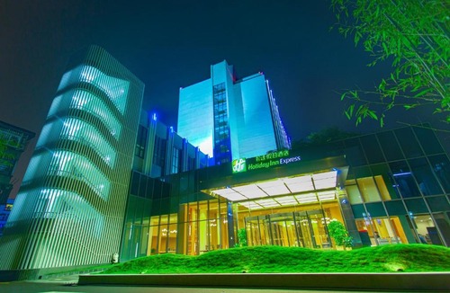 Yucheng District Hotel | Holiday Inn Express - Ya'an City Center by IHG