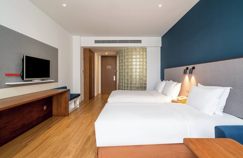 Guangling Qu Hotel | Holiday Inn Express Yangzhou City Center by IHG