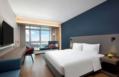 Cuiping District Hotel | Holiday Inn Express Yibin by IHG