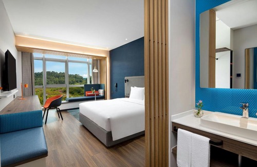 Cuiping District Hotel | Holiday Inn Express Yibin by IHG