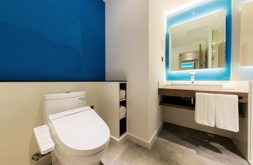 Wujiagang Hotel | Holiday Inn Express Yichang Riverside by IHG