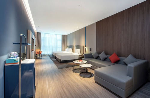 Xingqing Qu Hotel | Holiday Inn Express Yinchuan Lanxi Valley Plaza by IHG