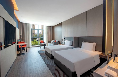Xingqing Qu Hotel | Holiday Inn Express Yinchuan Lanxi Valley Plaza by IHG