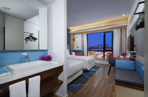 Zhangjiagang Hotel | Holiday Inn Express Zhangjiagang East by IHG