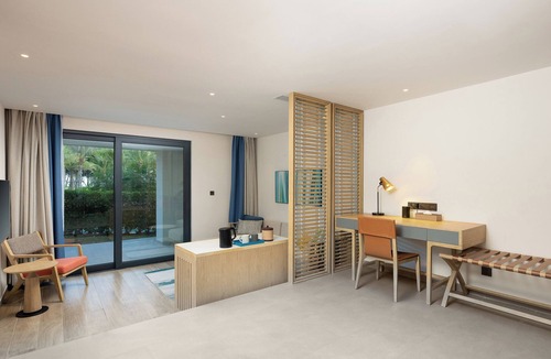 Perfume Bay Resort | Holiday Inn Hainan Xiangshui Bay by IHG