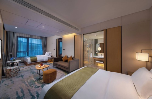 Hangzhou Hotel | Holiday Inn Hangzhou Airport Zone by IHG