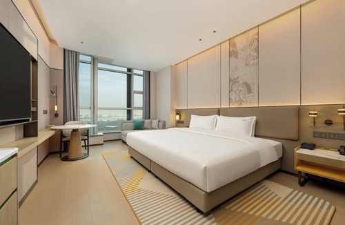 Zhapu Hotel | Holiday Inn Hotel and Suites Jiaxing Hangzhou Bay by IHG