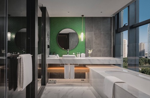 Huaqiao Hotel | Holiday Inn Hotel and Suites Kunshan Huaqiao by IHG