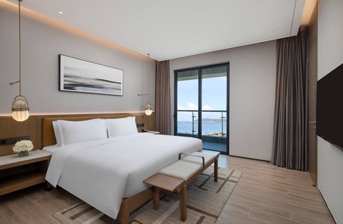 Jiyang Hotel | Holiday Inn Hotel and Suites Sanya Yalong Bay by IHG