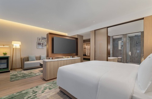 Lixia District Hotel | Holiday Inn Jinan Thousand Buddha Mountain By Ihg