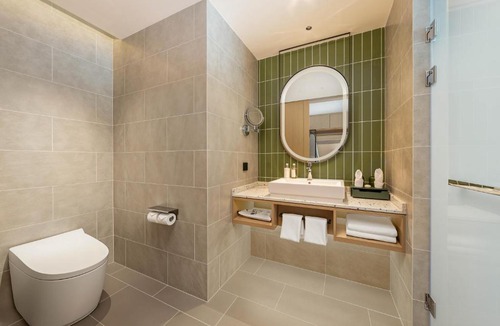 Changjiang County Hotel | Holiday Inn Jingdezhen by IHG