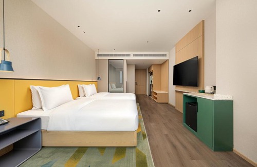 Changjiang County Hotel | Holiday Inn Jingdezhen by IHG