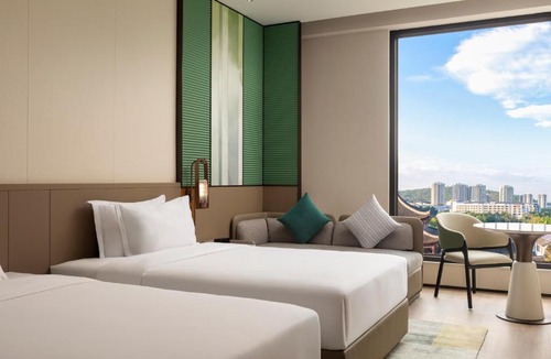 Mile Resort | Holiday Inn Mile by IHG