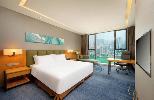 Shizhong District Hotel | Holiday Inn Neijiang Riverside by IHG