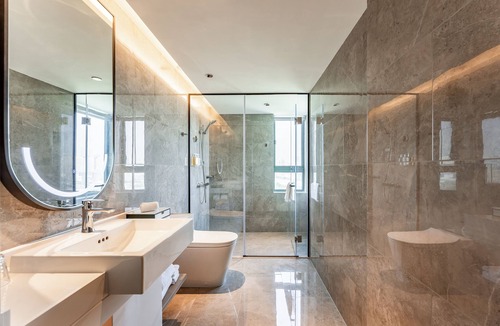Han Yang Hotel | Holiday Inn Riverside Wuhan by IHG