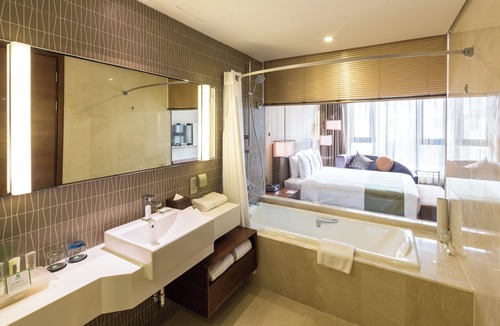 Minhang Hotel | Holiday Inn Shanghai Hongqiao by IHG