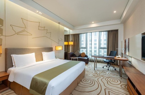 Minhang Hotel | Holiday Inn Shanghai Hongqiao by IHG