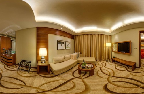 Pudong Hotel | Holiday Inn Shanghai Pudong Kangqiao by IHG