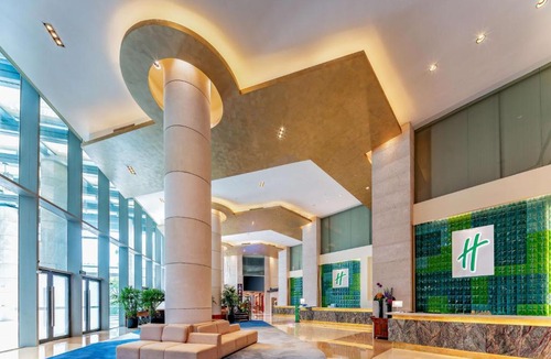 Pudong Hotel | Holiday Inn Shanghai Pudong Kangqiao by IHG