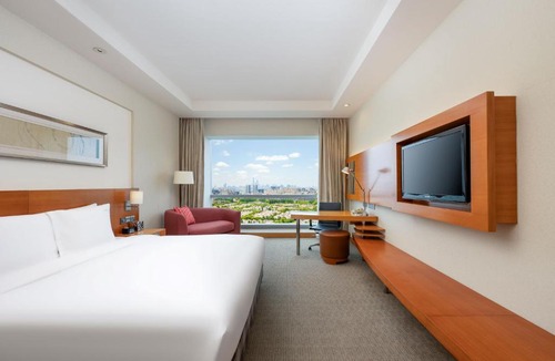 Pudong Hotel | Holiday Inn Shanghai Pudong Kangqiao by IHG