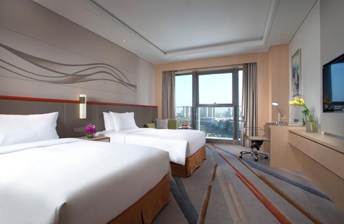 Gao Xin District Hotel | Holiday Inn Suzhou Huirong Plaza by IHG