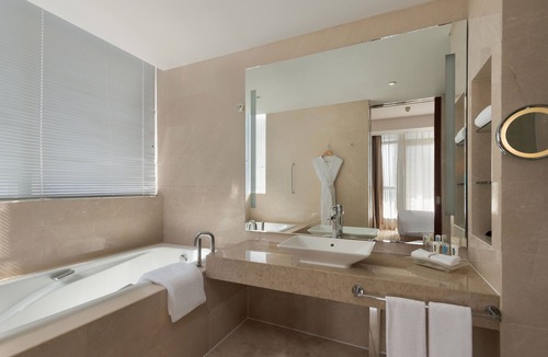 Taicang Hotel | Holiday Inn Taicang City Centre by IHG