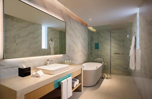 Tianjin Hotel | Holiday Inn Tianjin Xiqing by IHG
