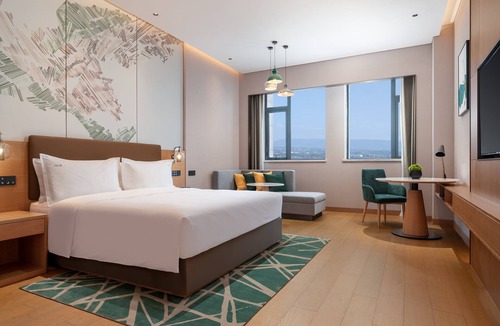 Linwei Qu Hotel | Holiday Inn Weinan Etdz by IHG