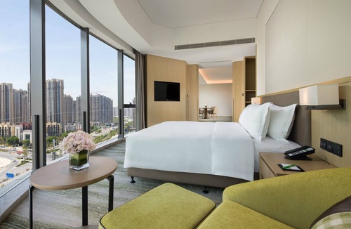Guancheng Hui District Hotel | Holiday Inn Zhengzhou Riverside by IHG