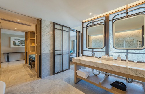 Zhuhai Jida Hotel | Holiday Inn Zhuhai City Center by IHG
