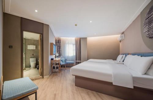Shizhong District Hotel | Home Inn Neo - Leshan Zhanggongqiao Food Street Store