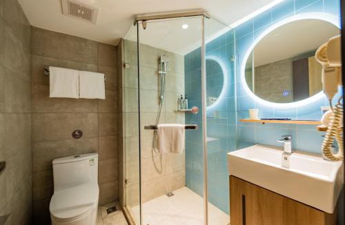 Shizhong District Hotel | Home Inn Neo - Leshan Zhanggongqiao Food Street Store