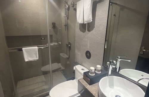 Pudong Hotel | Home Inns Collection Hotel