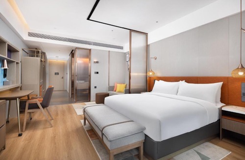 Hecheng District Hotel | Home2 Suite by Hilton Huaihua Hecheng