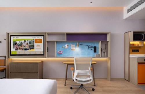 Wanbailin Qu Hotel | Home2 Suite by Hilton Taiyuan Yingze Street