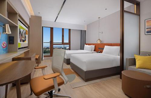Xingcheng Hotel | Home2 Suite by Hilton Xingcheng
