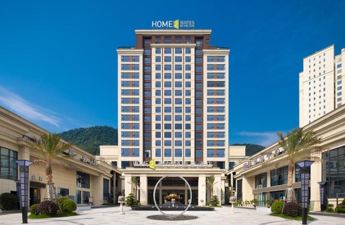 Xingwen County Hotel | Home2 Suite by Hilton Yibin Xingwen