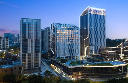 Guangzhou Science City Hotel | Home2 Suites by Hilton Guangzhou Huangpu Science City Free shuttle buses are provided during the Canton Fair