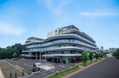 Huadu Hotel | Home2 Suites By Hilton Hotel Guangzhou Baiyun International Airport Huadu Plaza Branch - Free Shuttle Bus to Guangzhou Baiyun International Airport & Free Deliver Service to Canton Fair Complex During Canton Fair Period