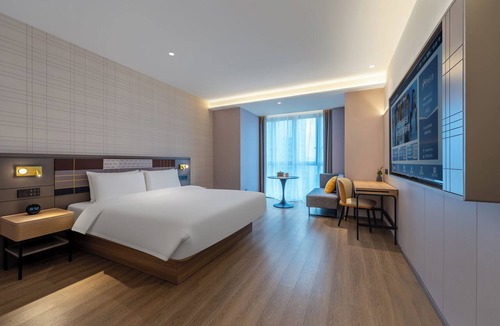 Jinjiang Hotel | Homeinn Plus Hotel Quanzhou Global Plaza