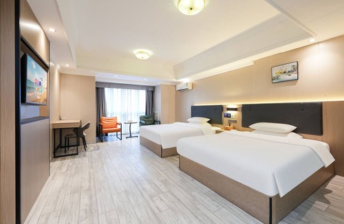 Longwen District Hotel | Homeinn Ripple Hotel Wanda Plaza