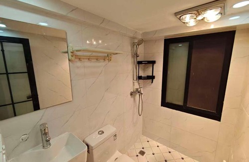 Changning Apartment | HomeofShanghai-Jing An temple