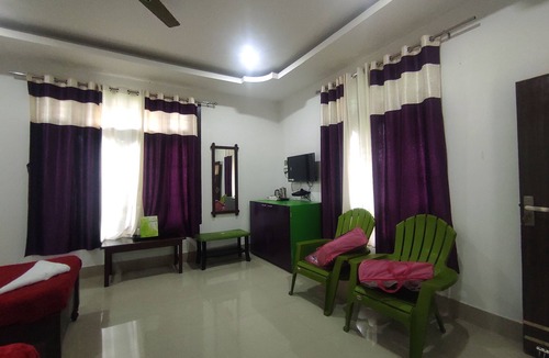 Hatikhuli Hotel | Homocation Seuj Nivas
