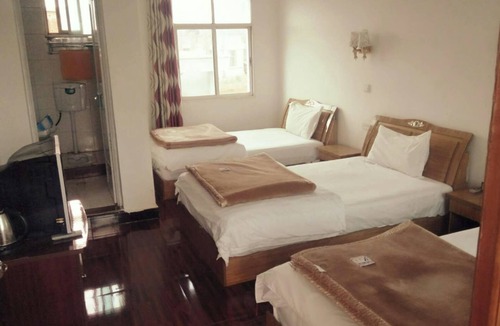 Dongchuan District House | hongchengsheyingkezhan