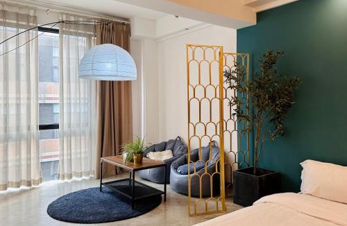 Jeifangbei Central Business District Apartment | Hongyadong Jiefangbei