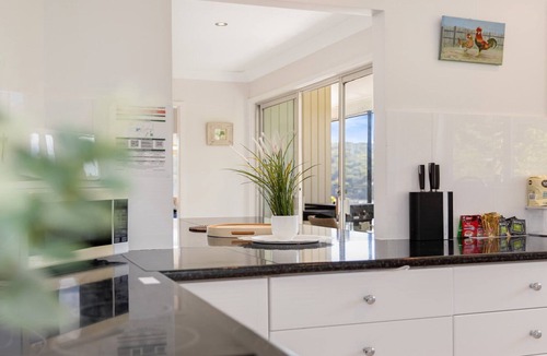 Hardys Bay House | Horizons on Heath by HolidayCo.