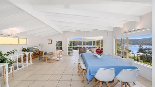 Hardys Bay House | 'Horizons On Heath' by HolidayCo