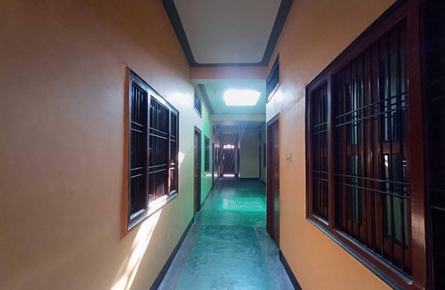 Faizabad Hotel | Hotel ∙ 3 guests